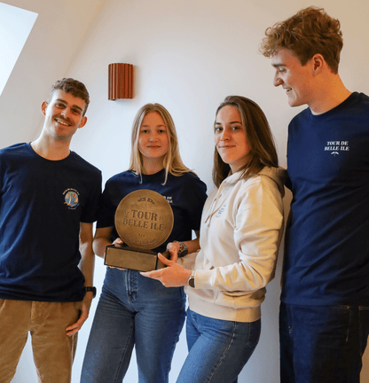 T-Shirt Club Navy 2026